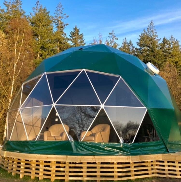 Camp Katur Glamping Hotel Carthorpe Екстериор снимка