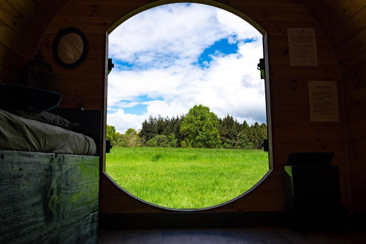 Camp Katur Glamping Hotel Carthorpe Екстериор снимка