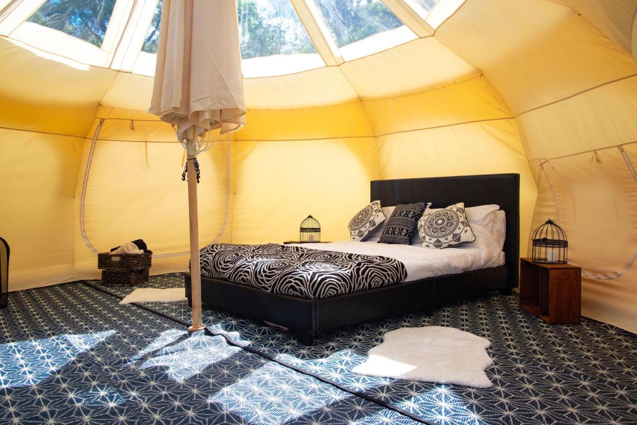 Camp Katur Glamping Hotel Carthorpe Екстериор снимка