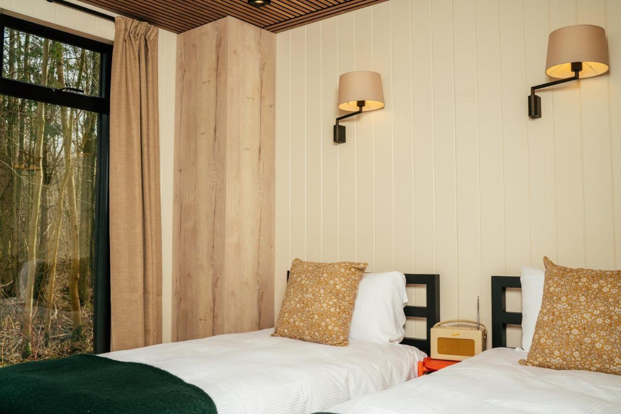 Camp Katur Glamping Hotel Carthorpe Екстериор снимка