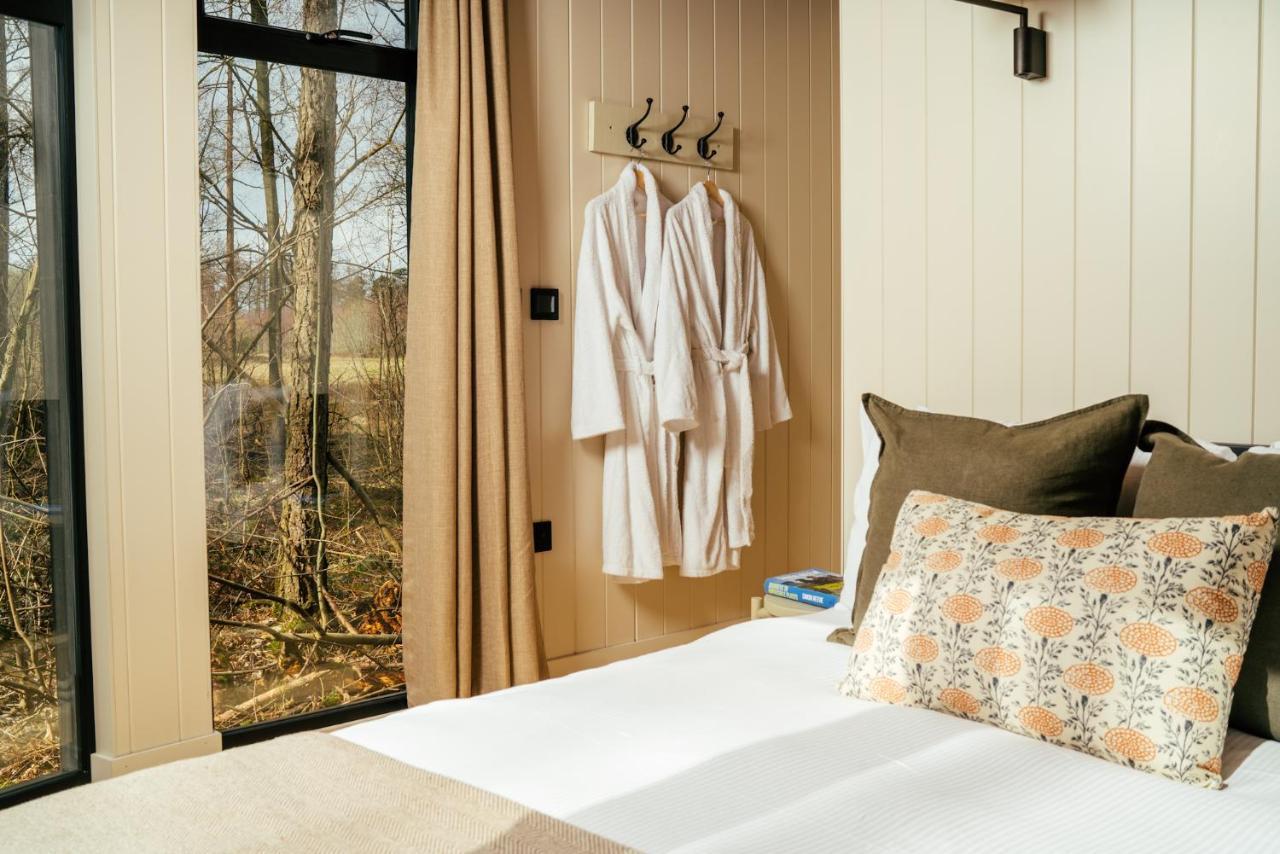 Camp Katur Glamping Hotel Carthorpe Екстериор снимка