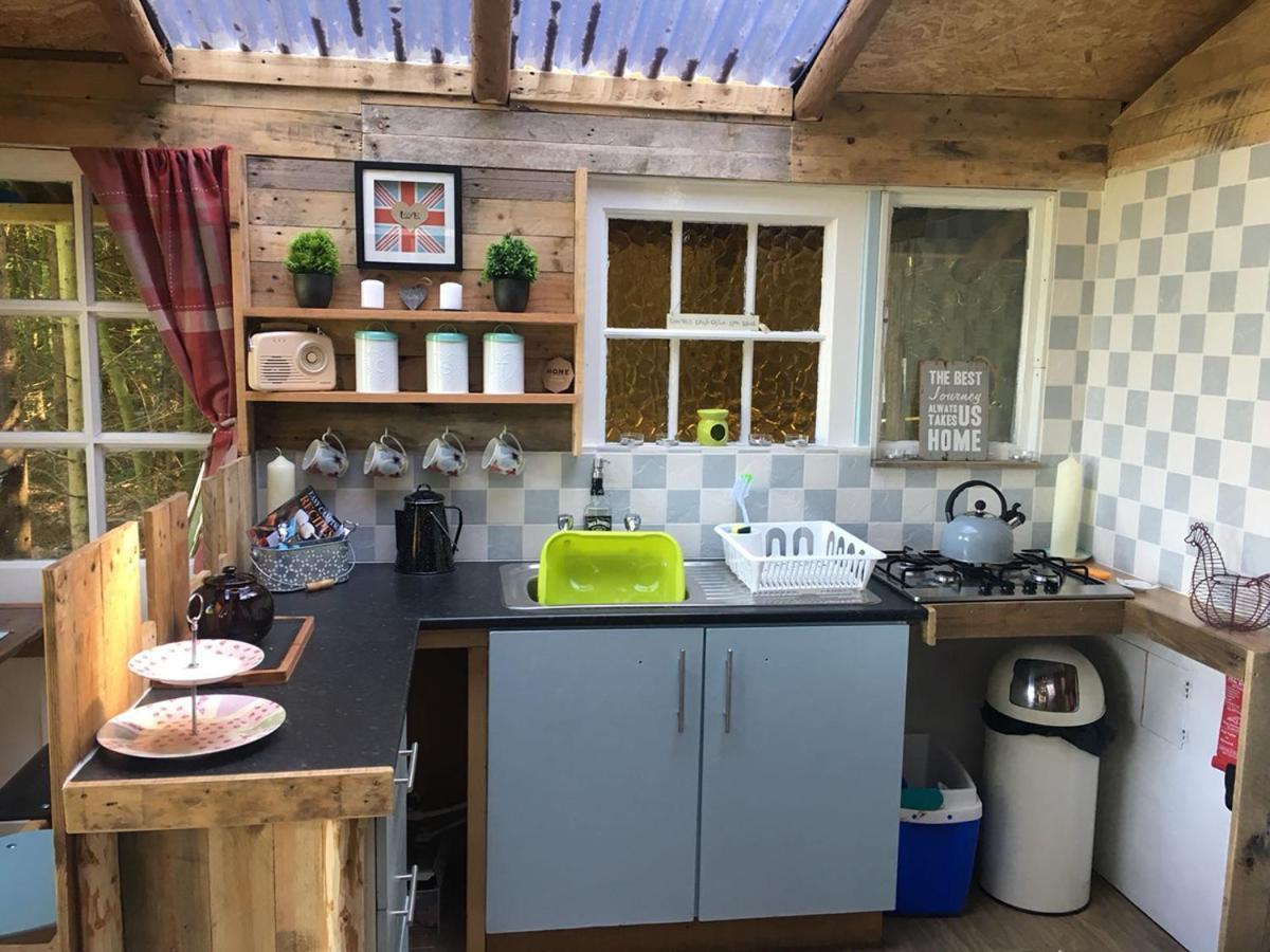 Camp Katur Glamping Hotel Carthorpe Стая снимка