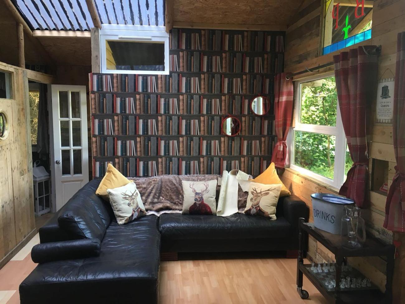 Camp Katur Glamping Hotel Carthorpe Стая снимка