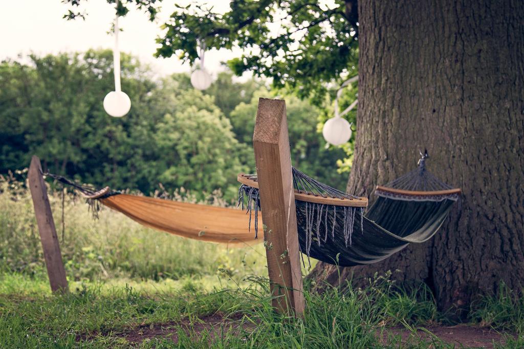 Camp Katur Glamping Hotel Carthorpe Екстериор снимка